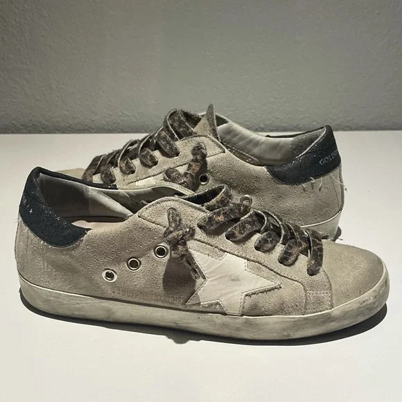 GOLDEN GOOSE SNEAKERS Gray with Leopard Laces